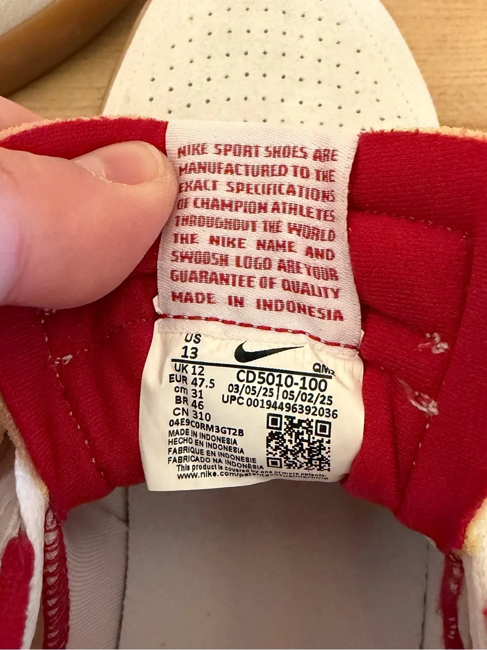 Nike SB Heritage Vulc White Red Gum Skate Shoes NWOT Men's Size 13 CD5010-100